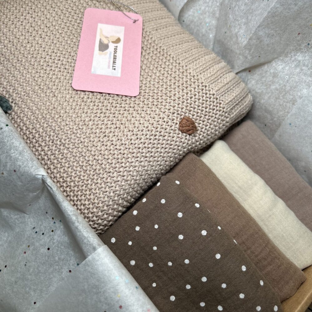 Dvisluoksnis muslino užklotukas "Ančiukai"