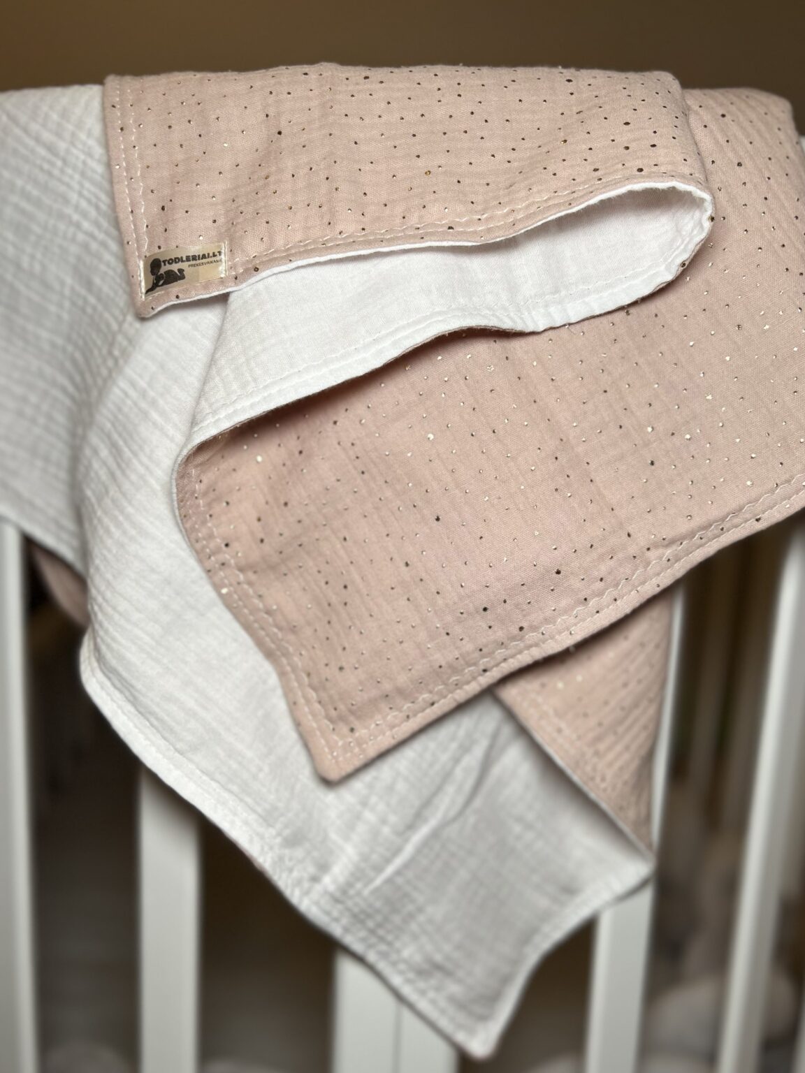 Dvisluoksnis muslino užklotukas "Žėrutis"