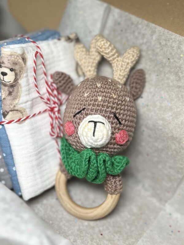 Rankų darbo barškutis/kramtukas “Žalias”